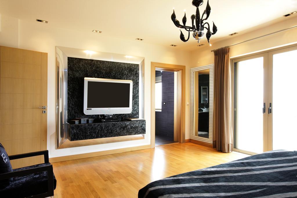 Villa Prigipessa Agia Marina  Bagian luar foto