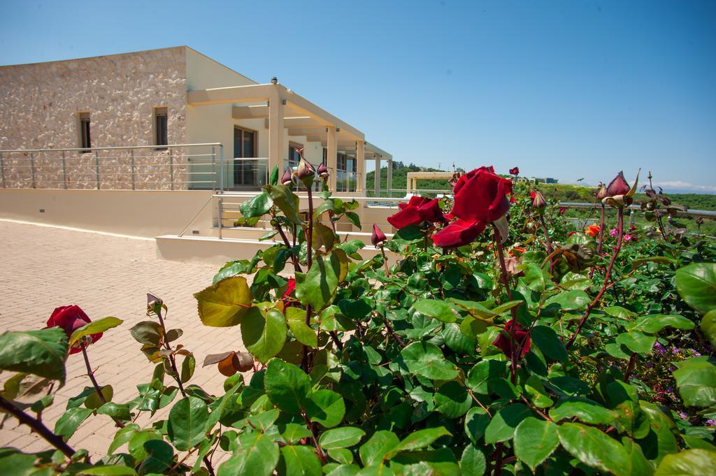 Villa Prigipessa Agia Marina  Bagian luar foto